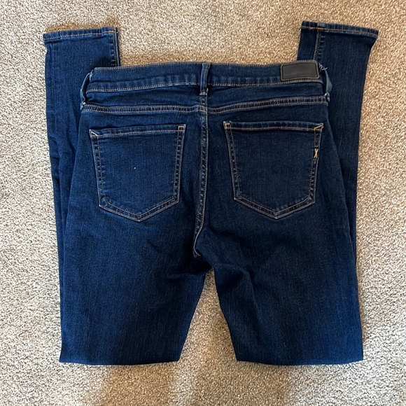 Express Stretch Denim Perfect Mid Rise Legging Jeans 8R - Picture 5 of 9